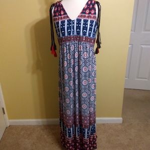 New Directions tribal maxi dress sz medium NWT *2